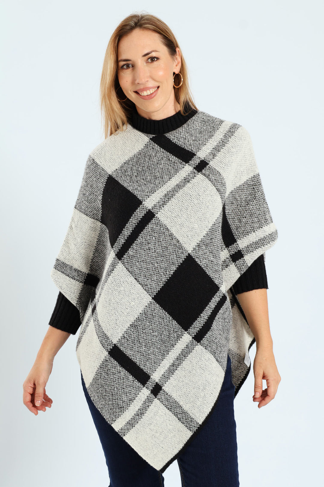Check Plaid Poncho - Black