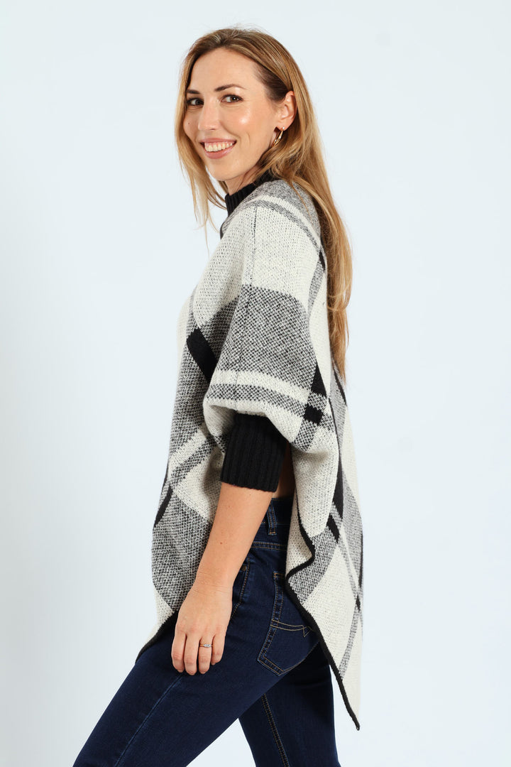 Check Plaid Poncho - Black