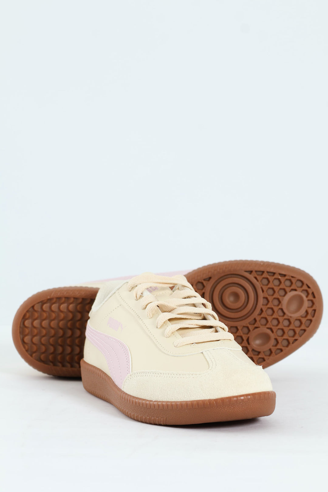 9-T Sneaker - Oatmeal