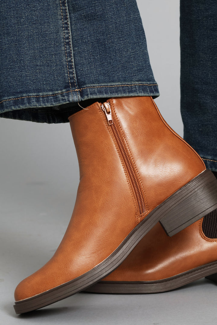 Classic Chelsea Boot - Tan