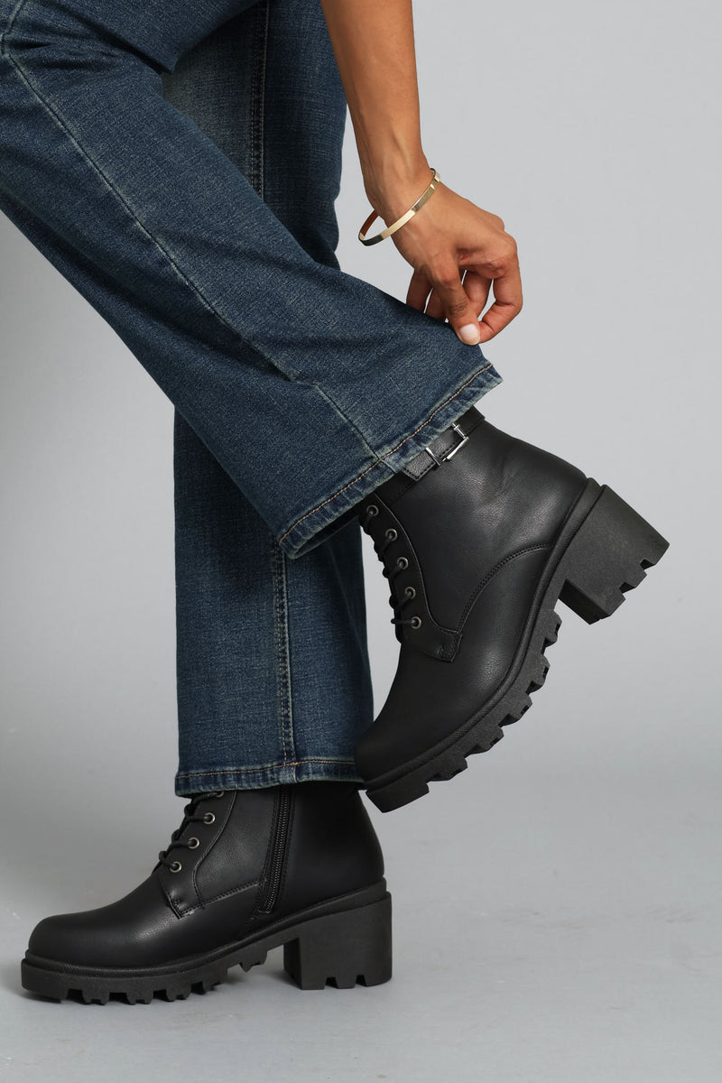 Sock Detail Trim Chunky Military Boot - Black