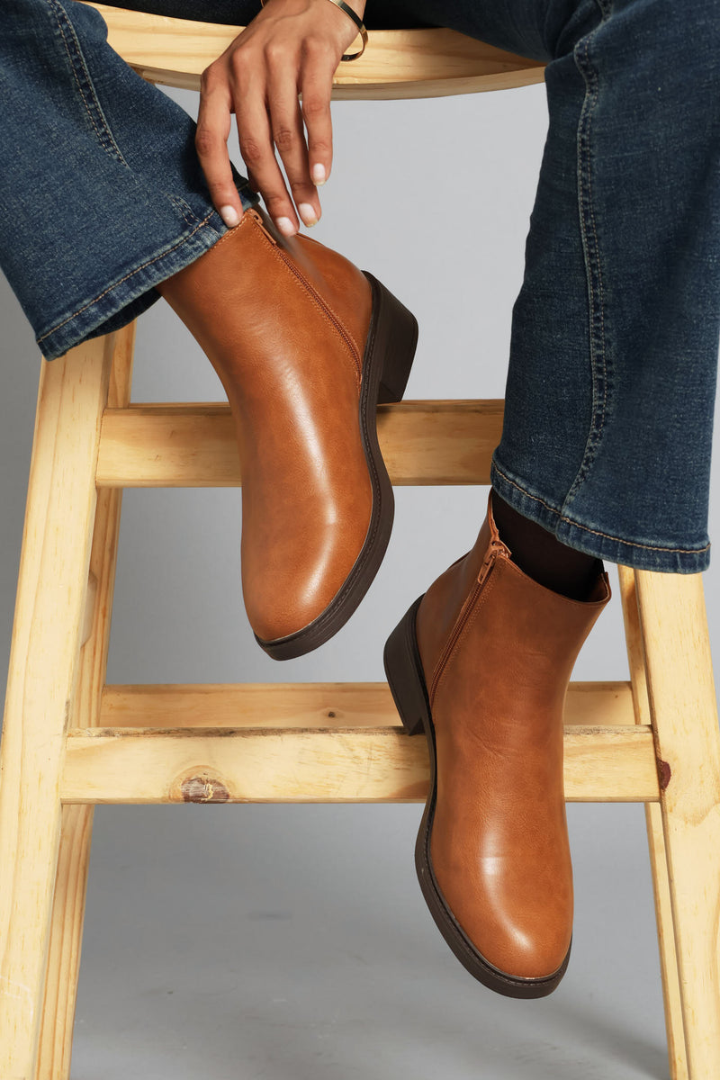 Classic Chelsea Boot - Tan