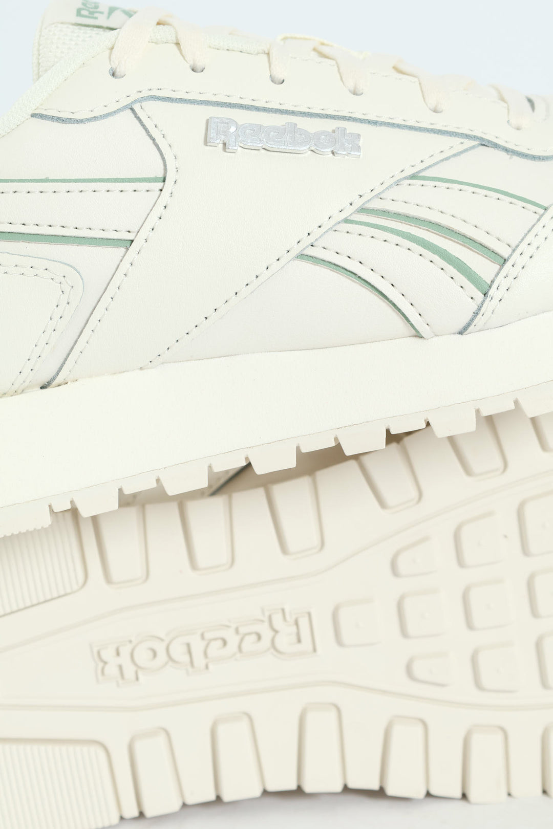 Glide Street Lace Up Sneaker - Cream