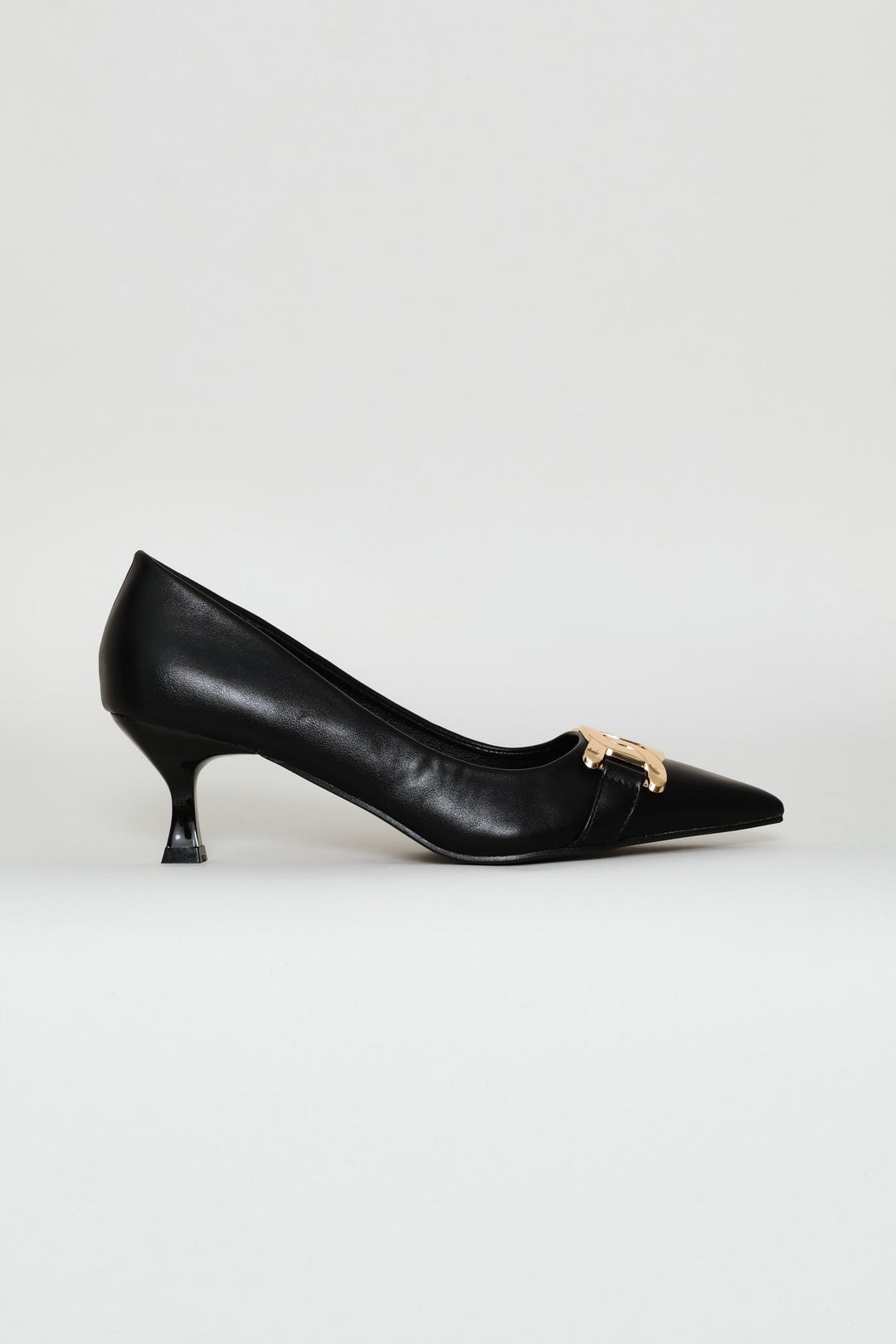 Thick Chain Trim Court Heel - Black