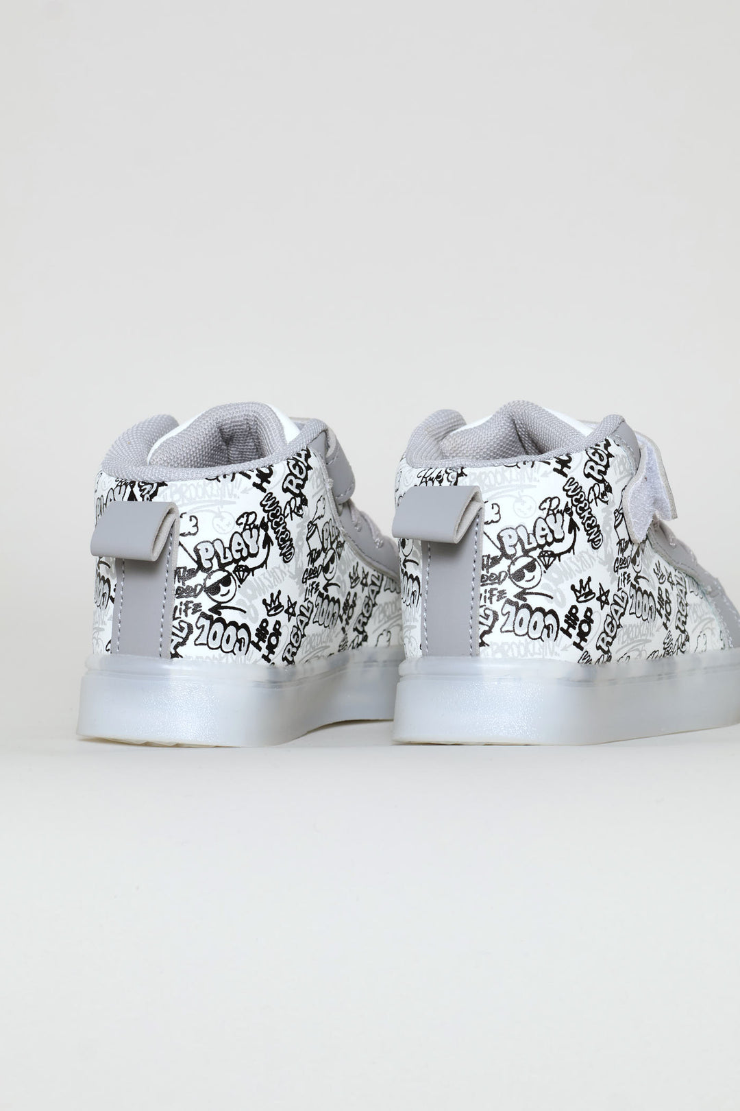 Pre-Boys Graffiti Lace Up Hitop Sneaker - White