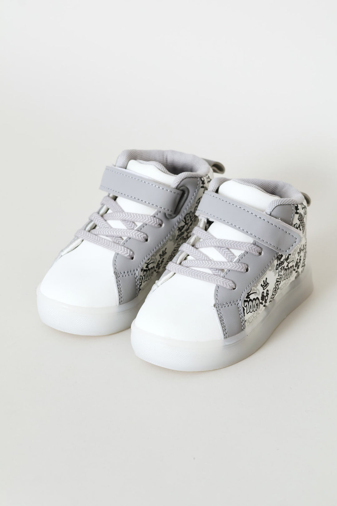 Pre-Boys Graffiti Lace Up Hitop Sneaker - White