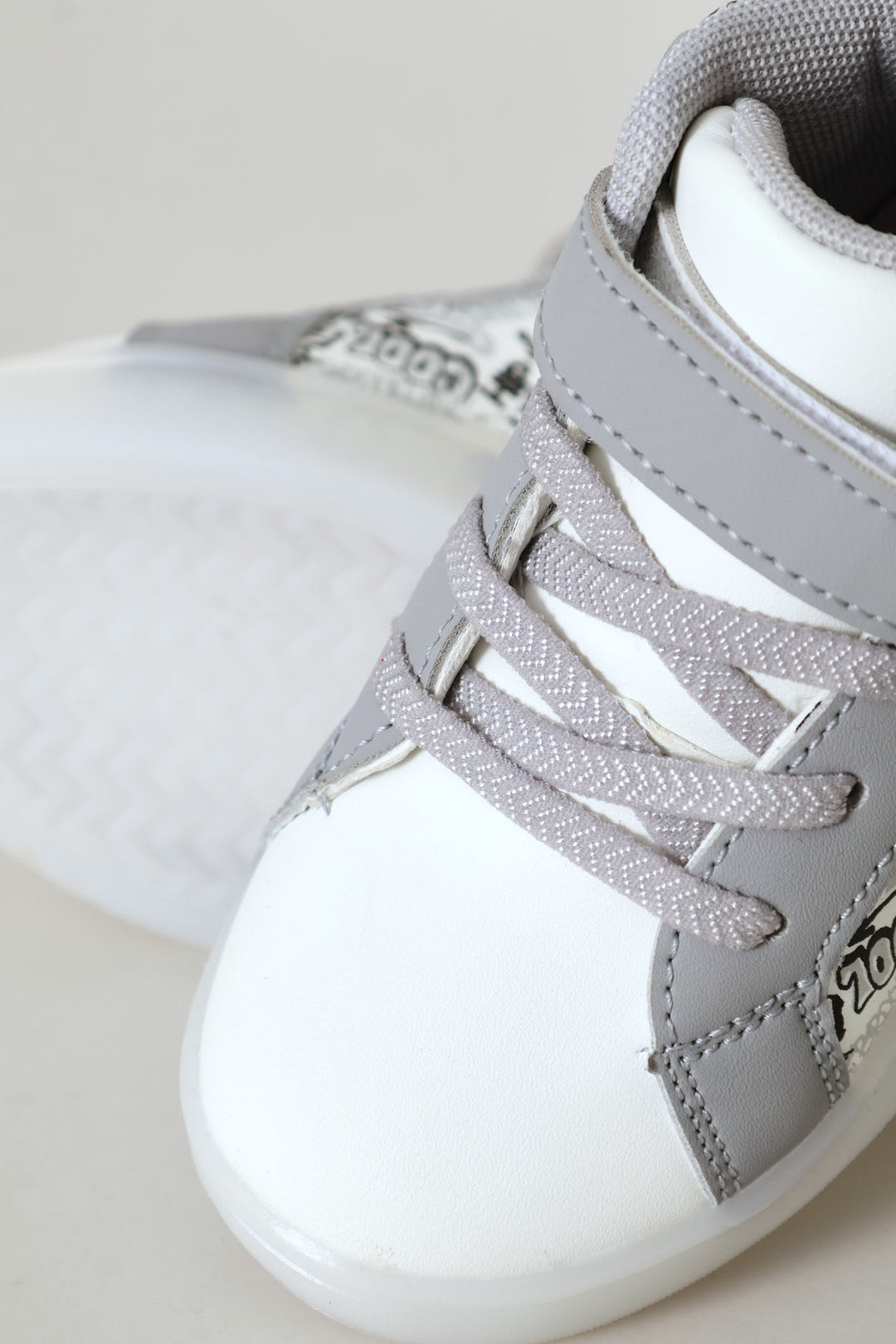 Pre-Boys Graffiti Lace Up Hitop Sneaker - White