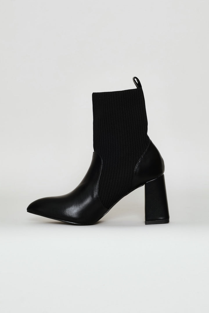 Thick Cable Sock Boot - Black