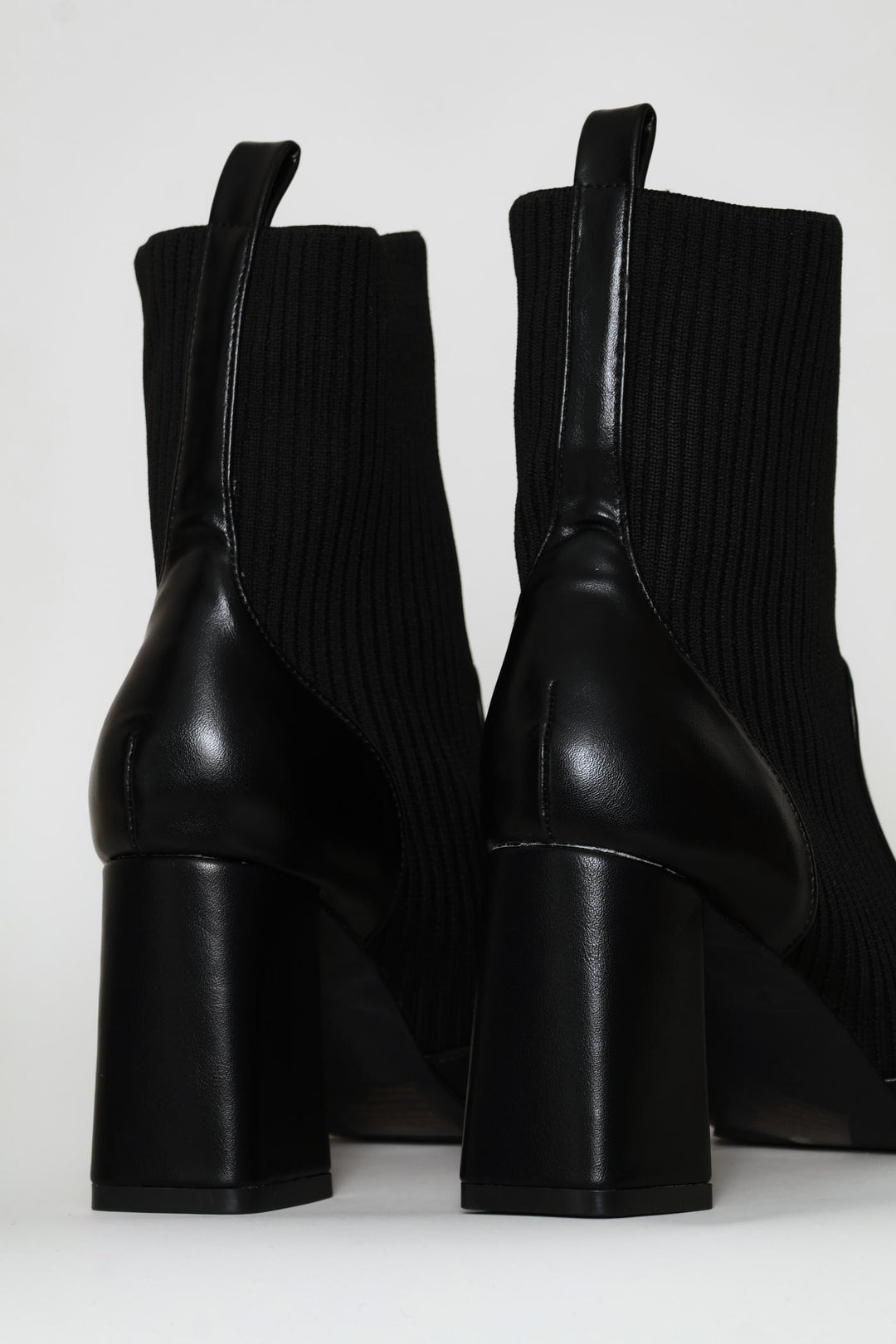 Thick Cable Sock Boot - Black