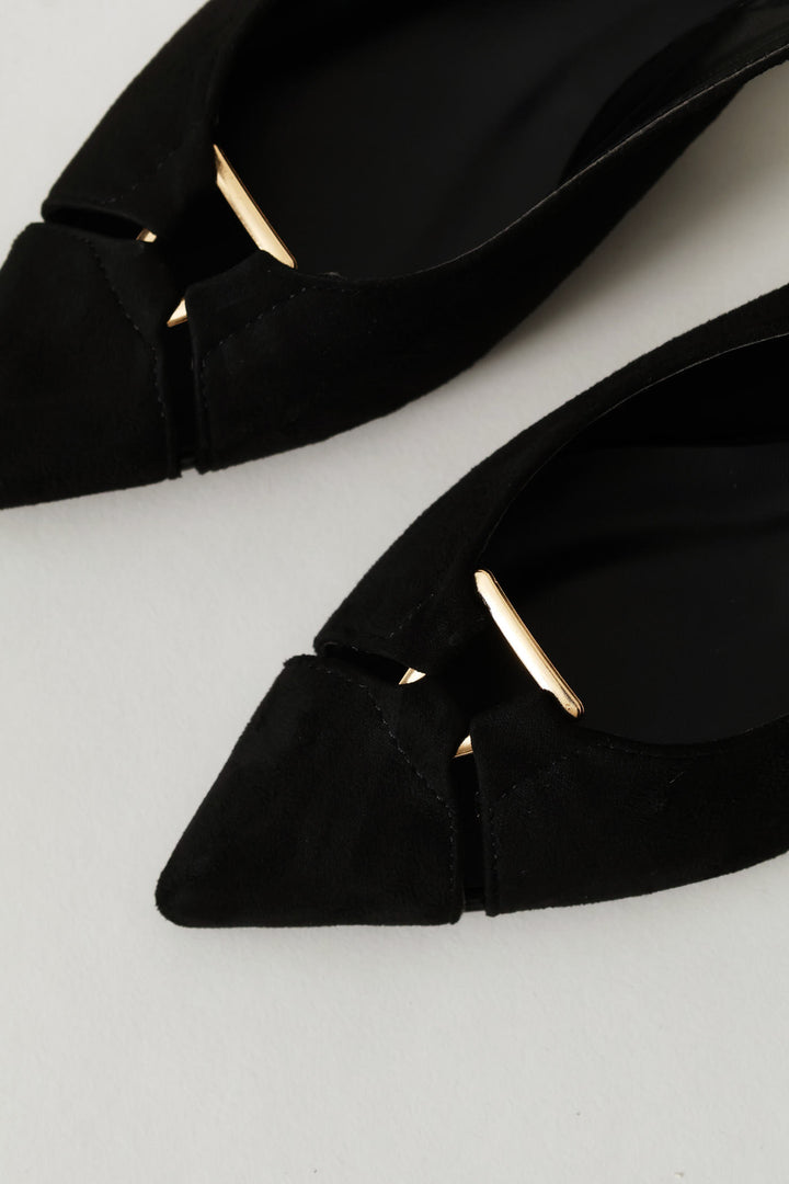 Minimal Trim Pointy Slingback - Black