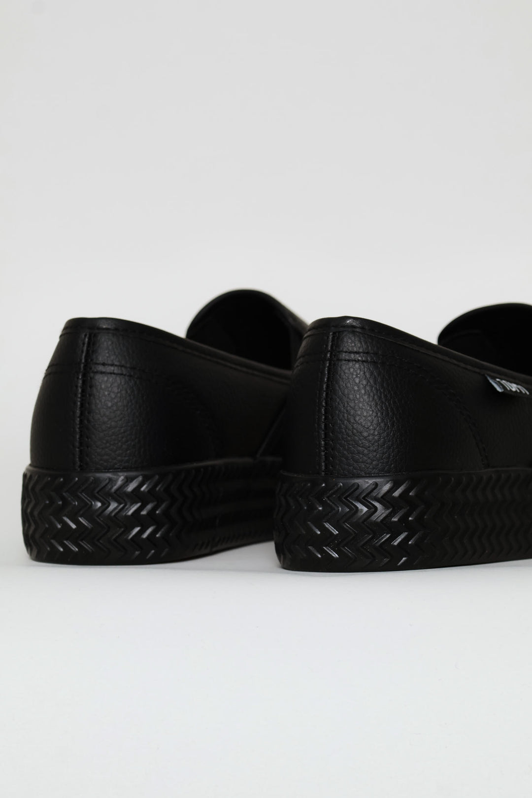 Liana Slip On Sneaker - Black