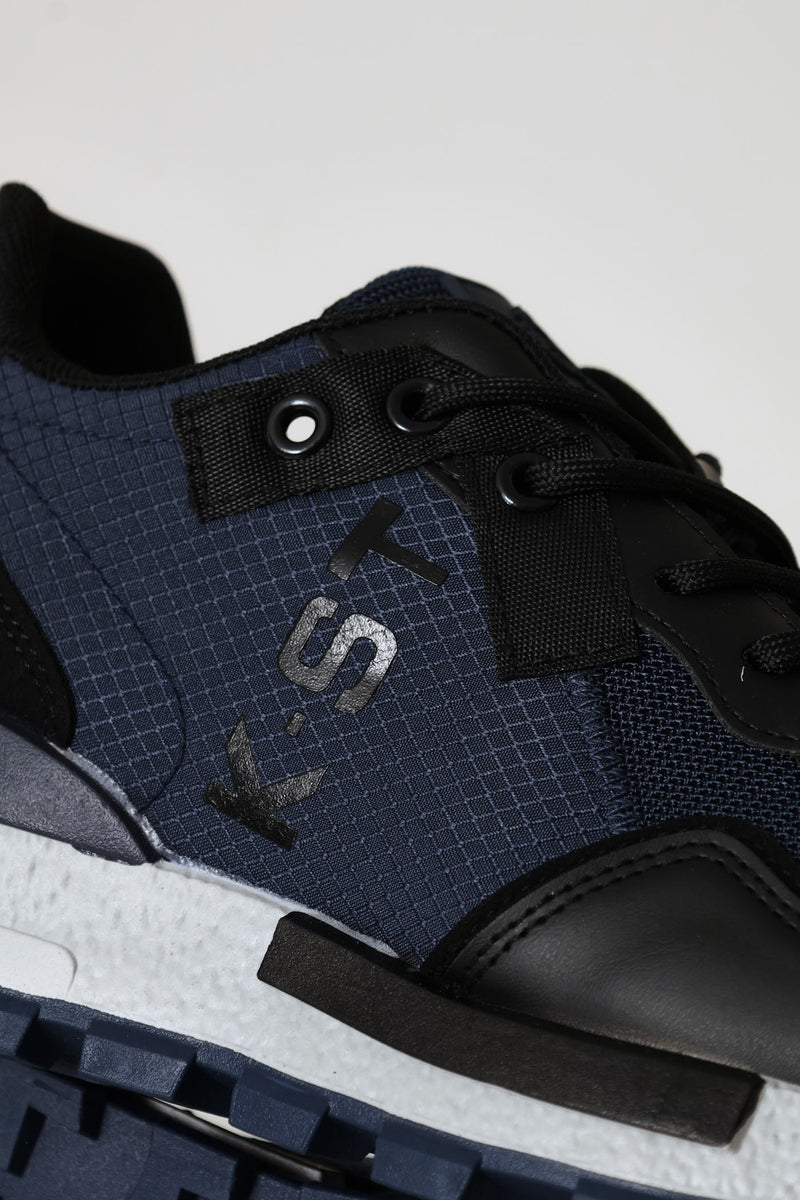 Coal Retro Lace Up Trainer - Navy
