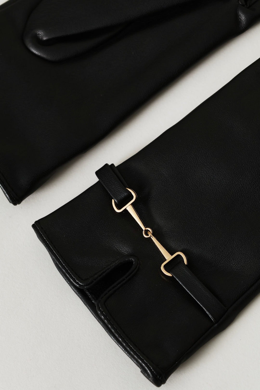 Gold Detail Pu Glove - Black