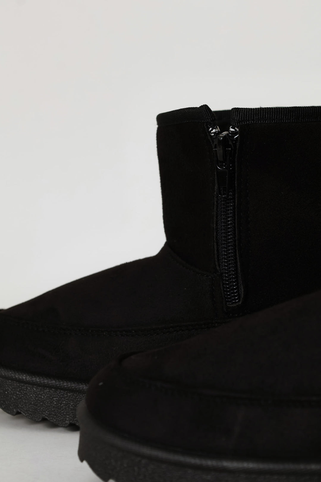 Girls Mid Slipper Boot - Black