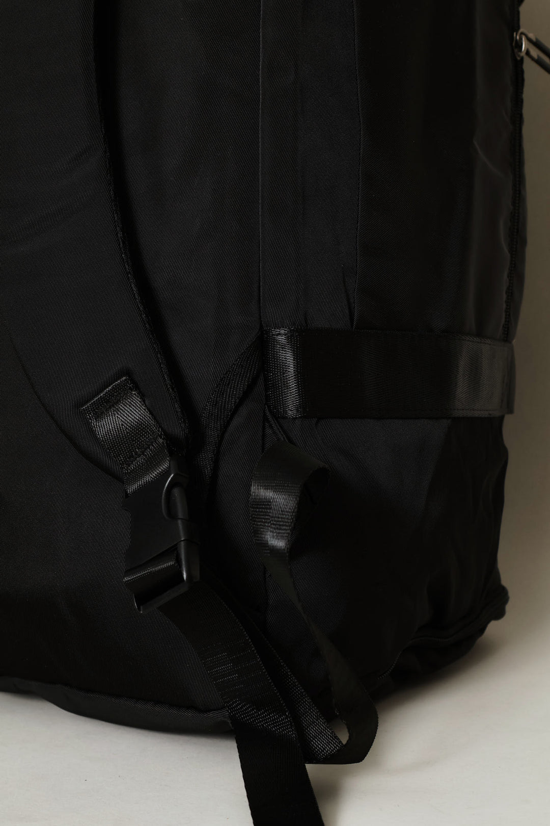 Utility Duffle Bag - Black