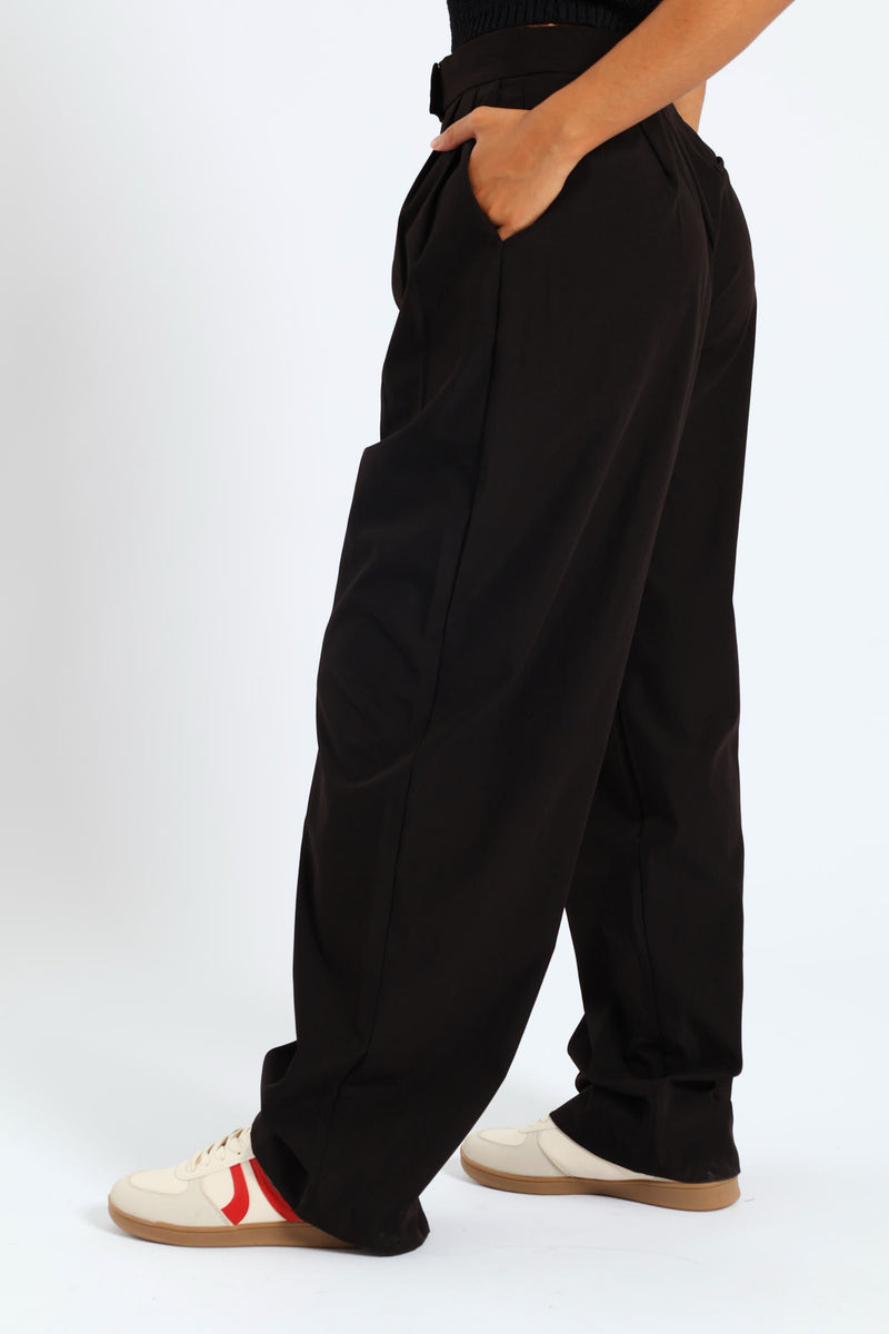 Smart Baggy Pleated Trouser - Black