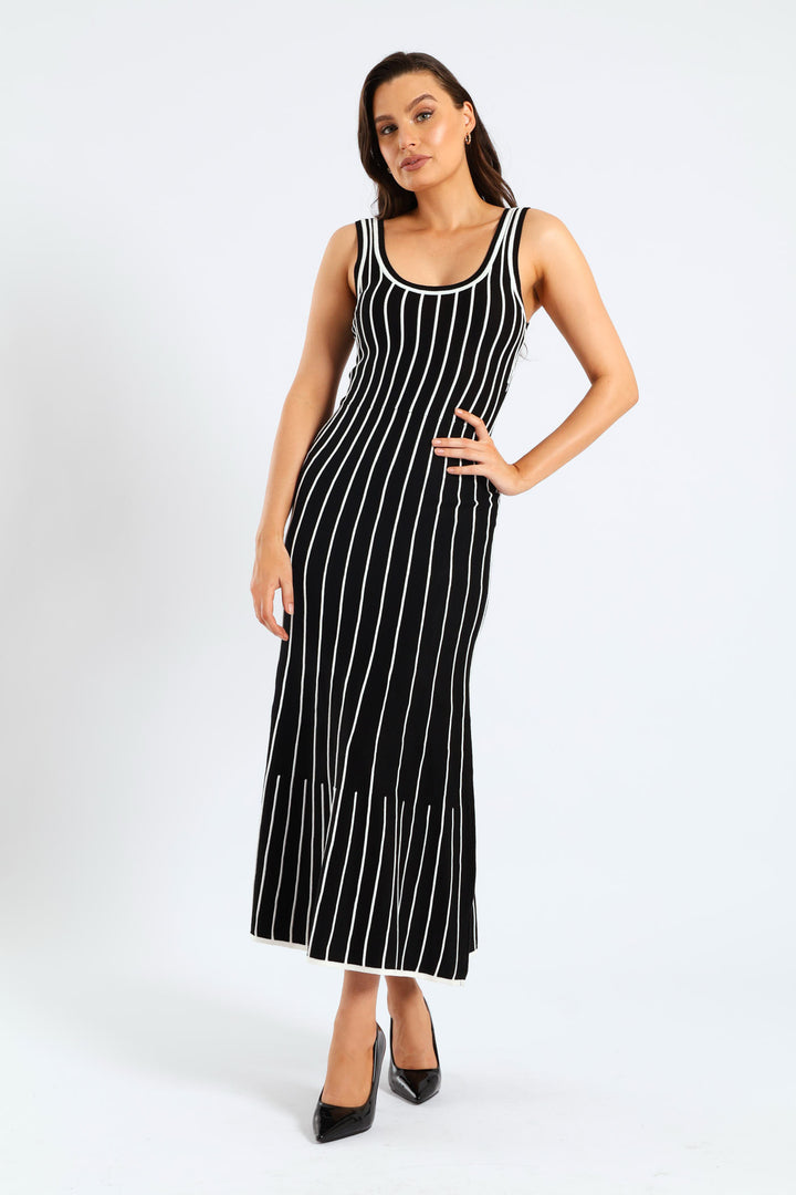 V-Neck Contrast Knitwear Midi Dress - Black/White