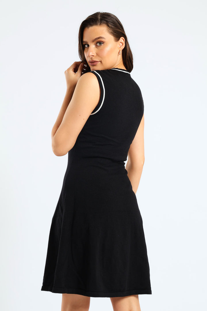 Panelled Tipped Skater Knitwear Dress - Black
