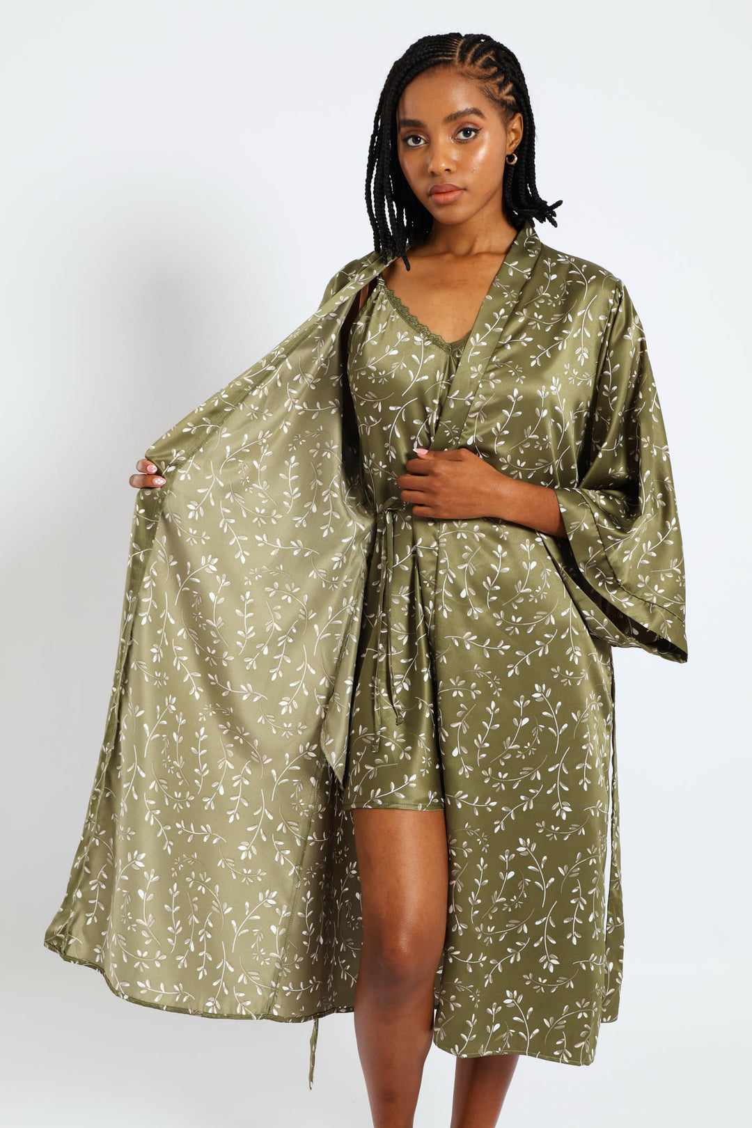 3/4 Satin Sprigs Gown - Fatigue