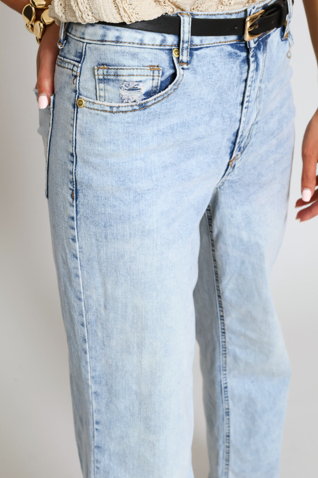 Mid-Rise Belted Straight Leg Denim - Light Wash
