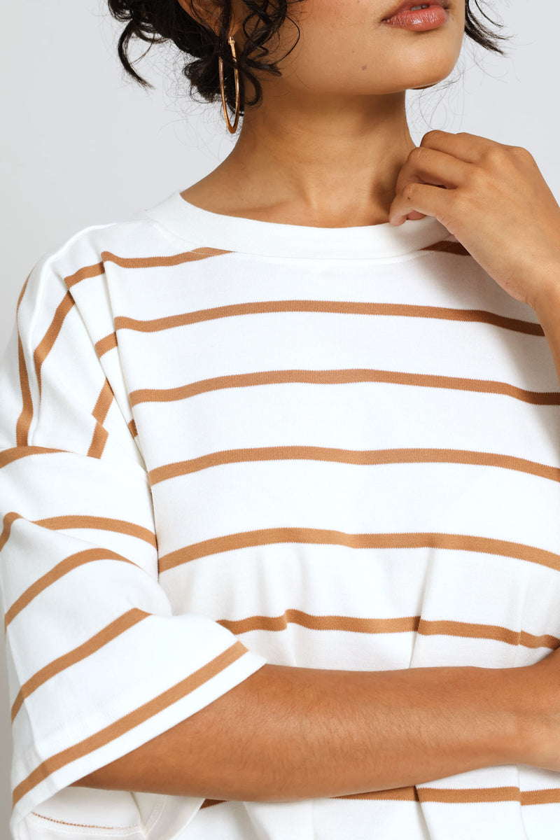 Medium Stripe Interlock Tee - White/Mocha