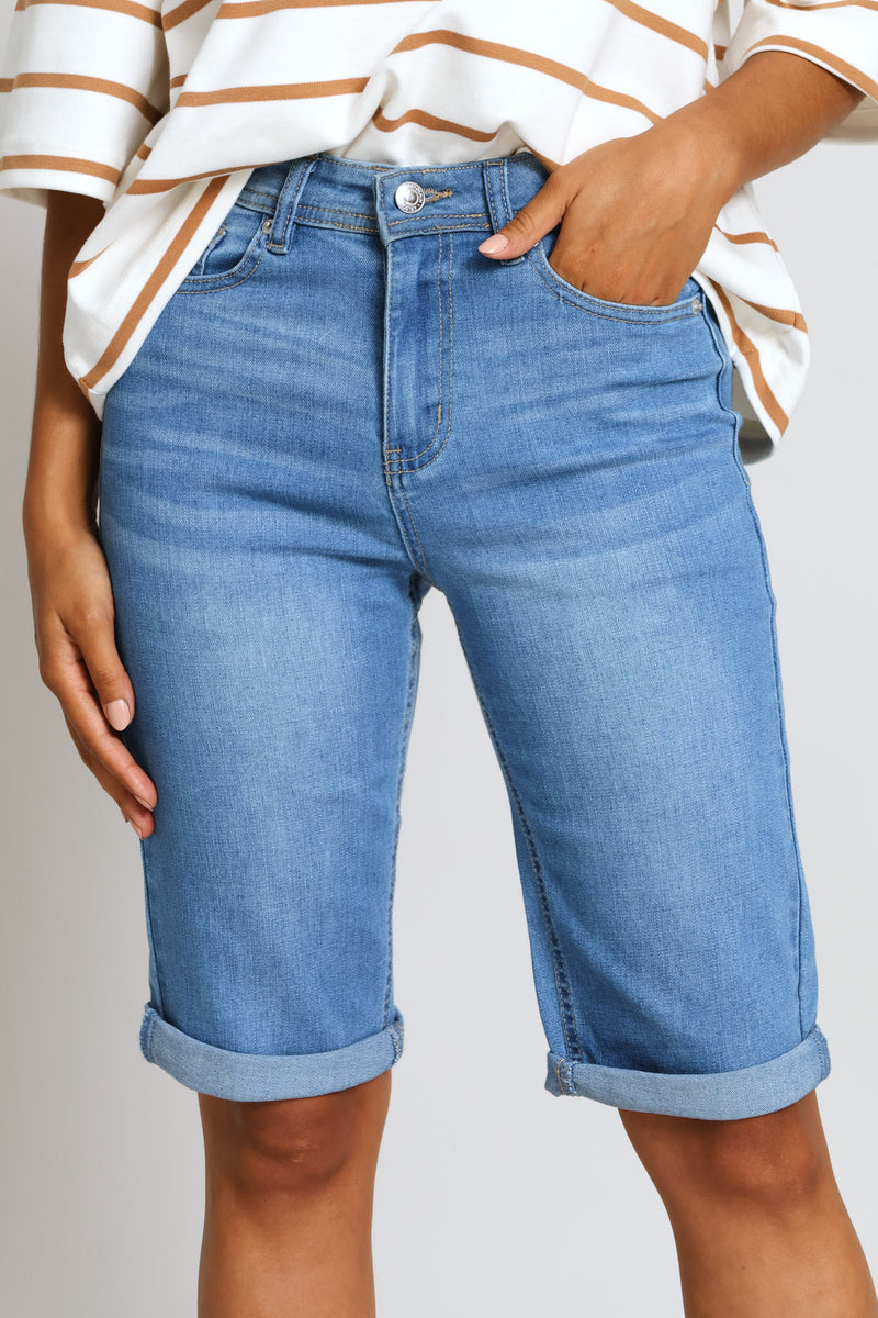 Classic Roll Hem Bermuda Supersoft Denim Short - Light Wash