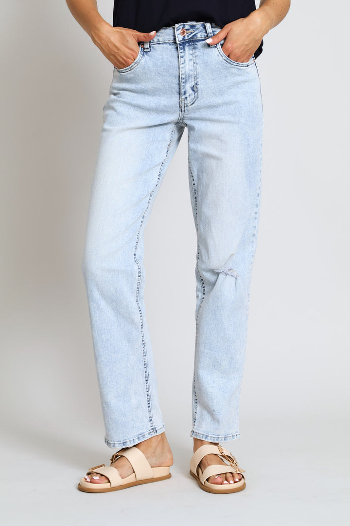 Mid-Rise Roll Hem Denim Abraised Knee Boyfriend Jean - Light Wash