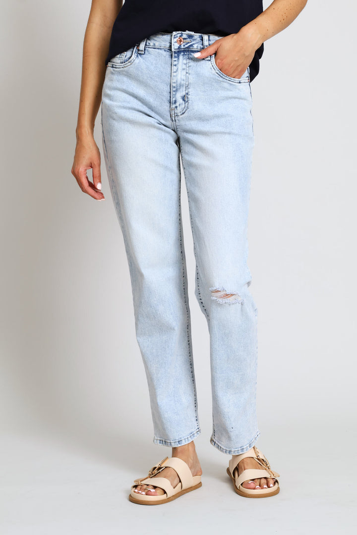 Mid-Rise Roll Hem Denim Abraised Knee Boyfriend Jean - Light Wash