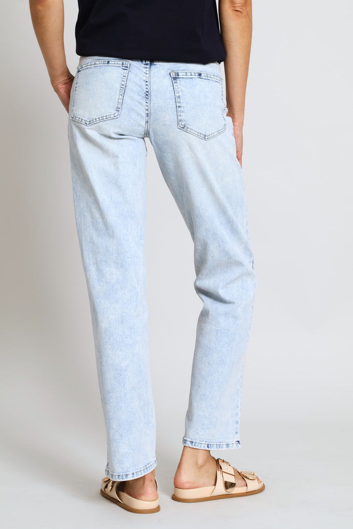 Mid-Rise Roll Hem Denim Abraised Knee Boyfriend Jean - Light Wash