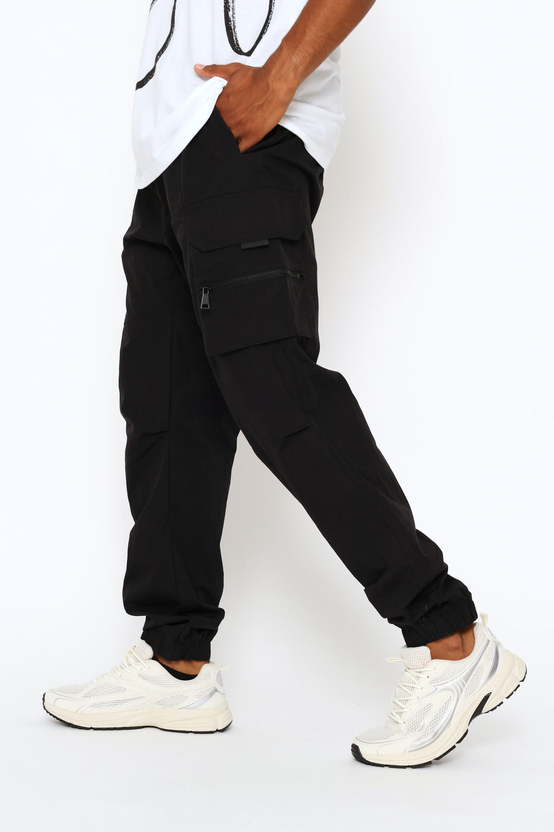 Cargo Zip Pocket Jogger - Black