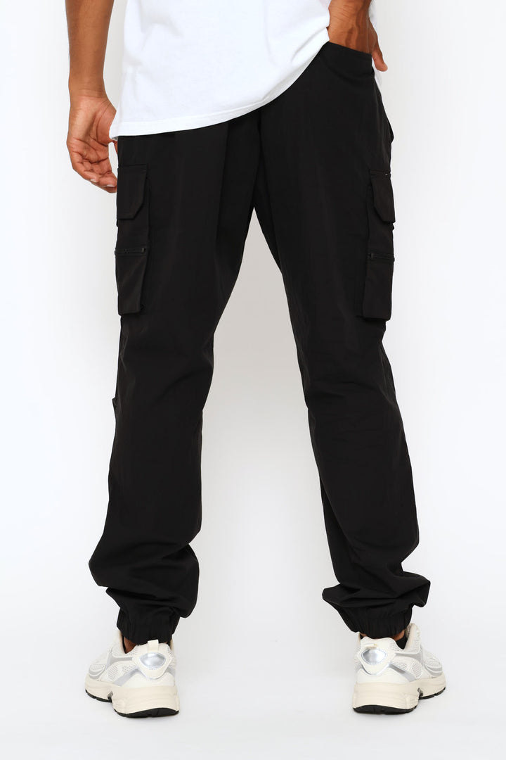 Cargo Zip Pocket Jogger - Black