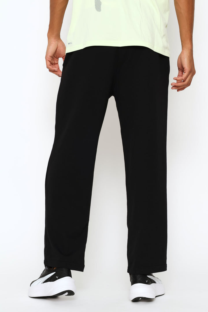 Essential Relaxed No.1 Logo Trackpant - Black