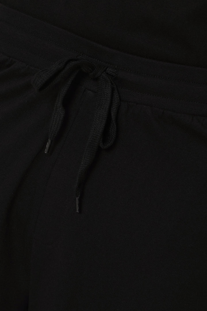 Plain Knit Shorts - Black