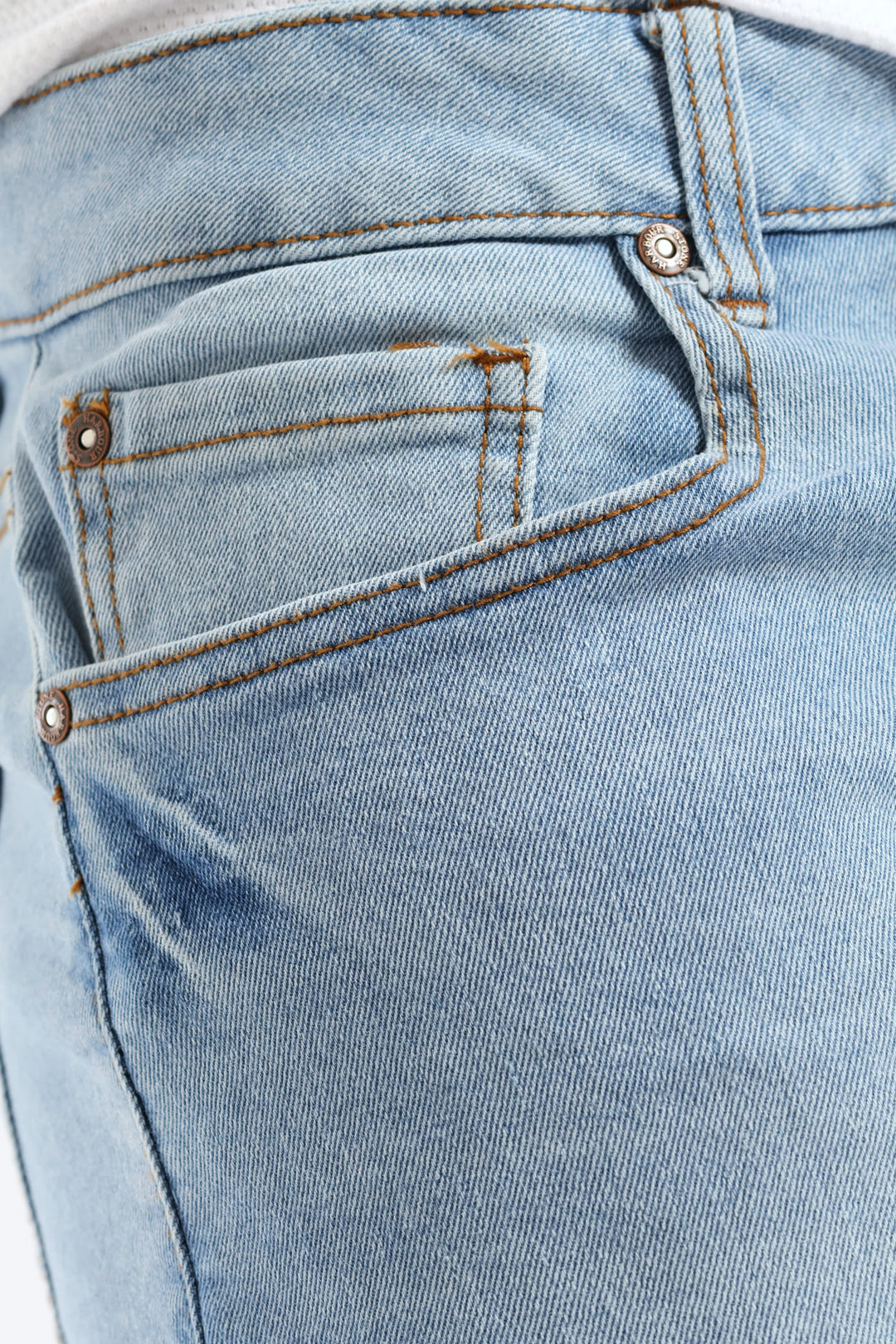 Worn In Denim Short - Light Wash