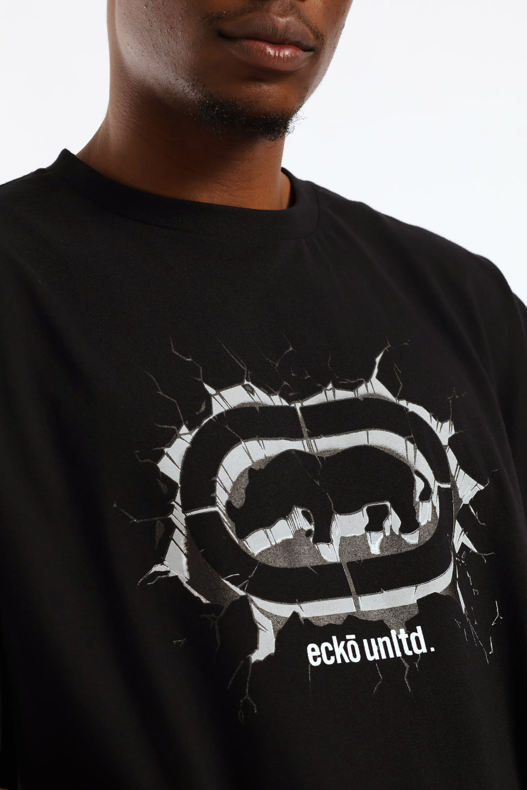 Cracked Tee - Black