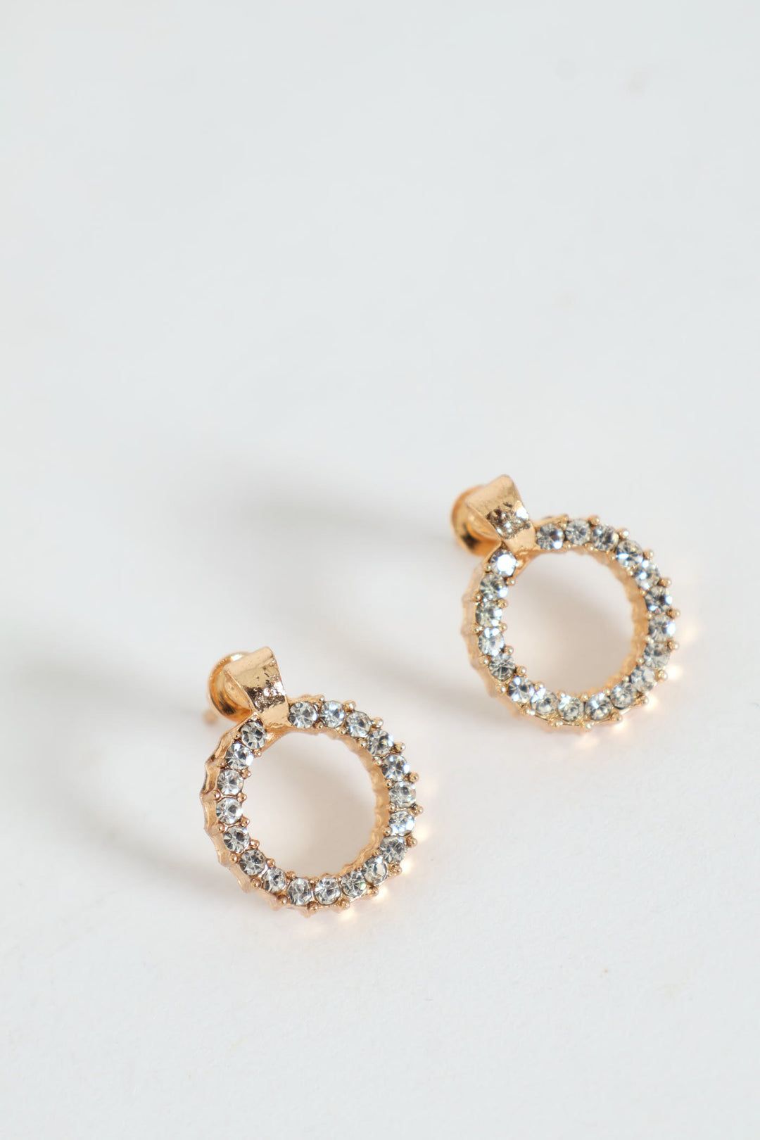 2 Pack Diamante Circle Pendant With Matching Stud Earrings - Gold