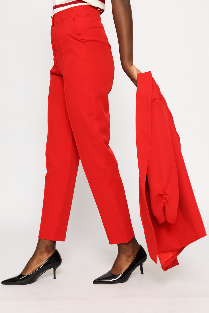 Pin Tuck Concealed Button Tapered Leg Pant - Red