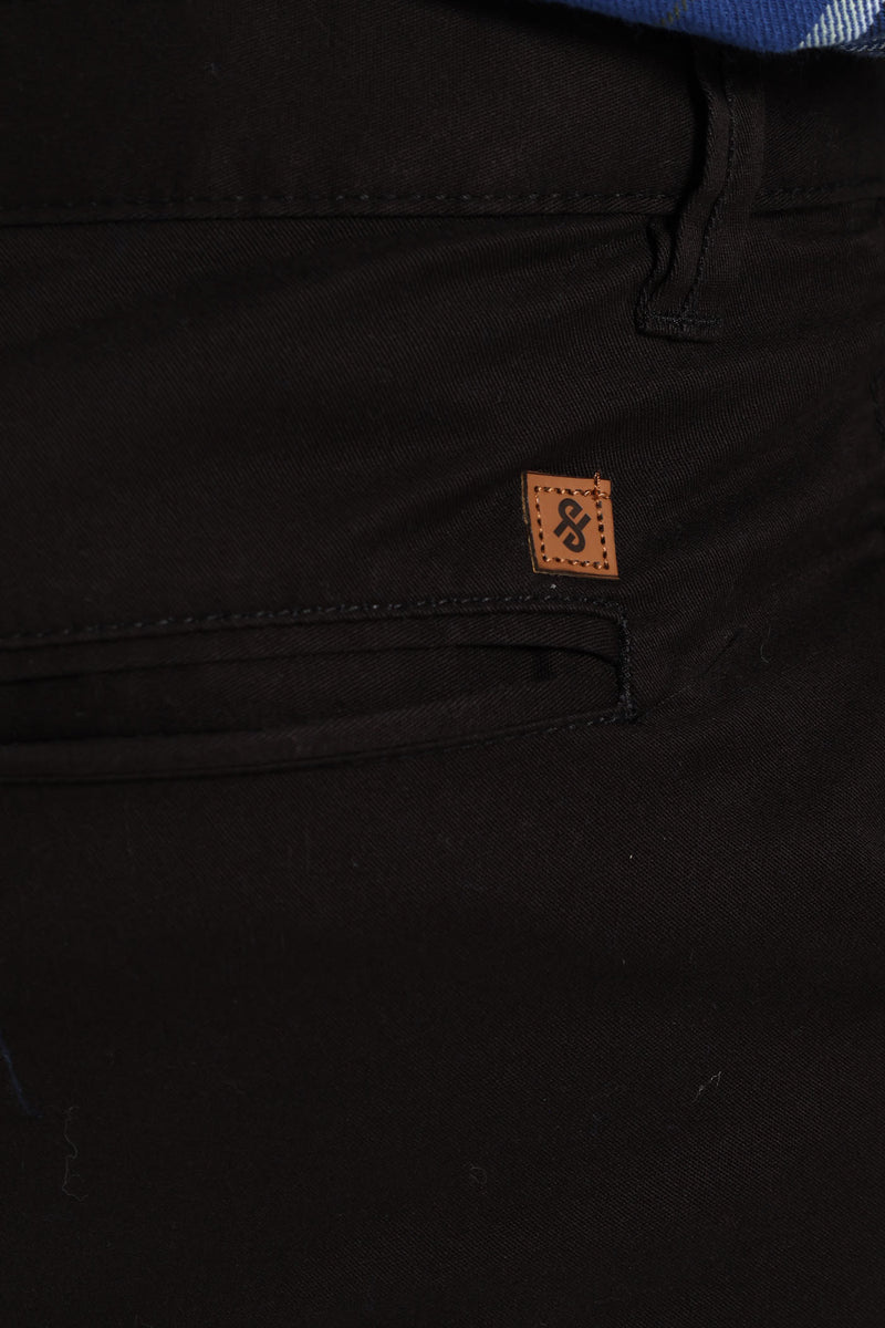 Skinny Fit Chino - Black