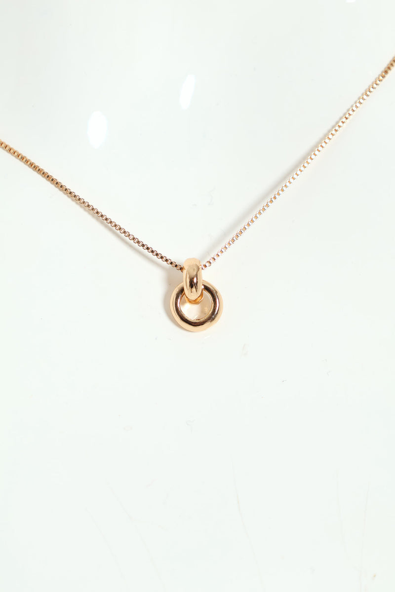 Doorknocker Pendant Necklace - Gold