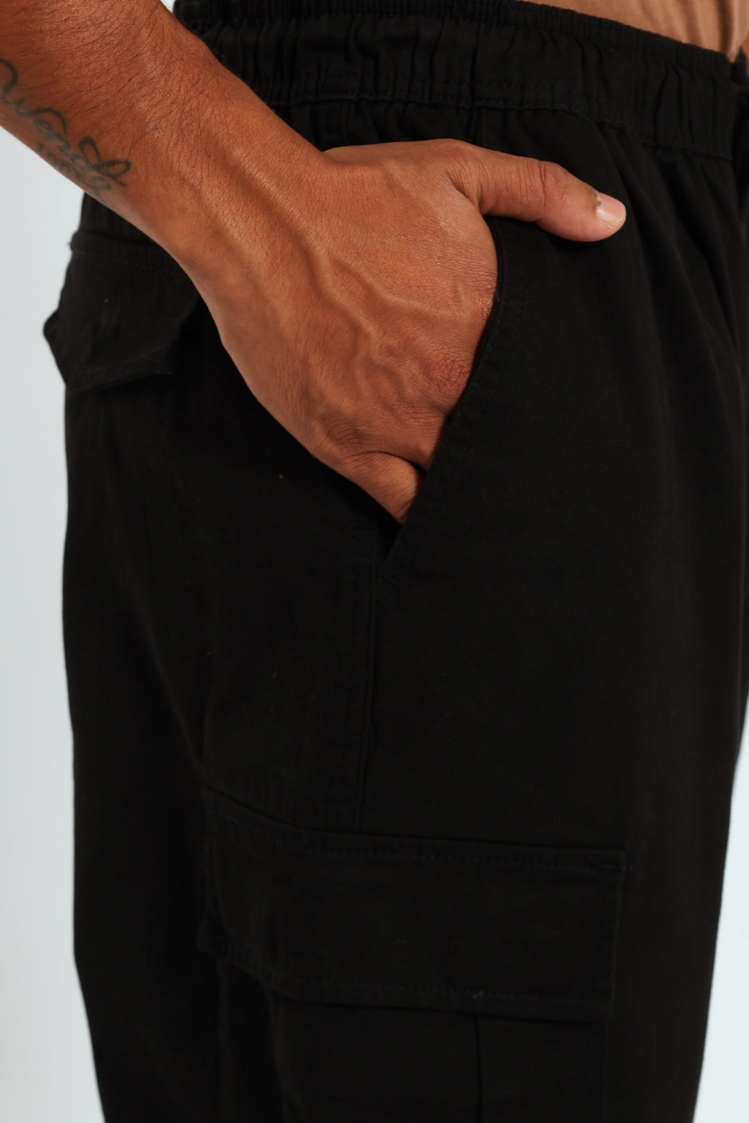 Basic Cargo Trousers - Black