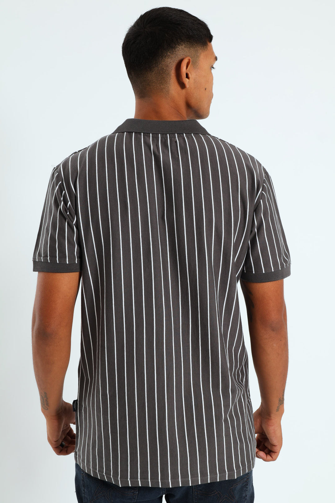 Vertical Stripe Golfer - Charcoal