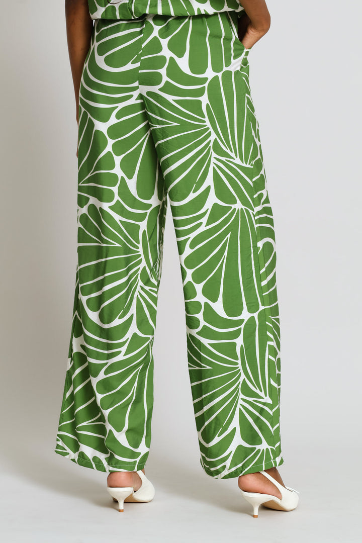 Pull On Shell Wide Leg Pant - Cream/Green
