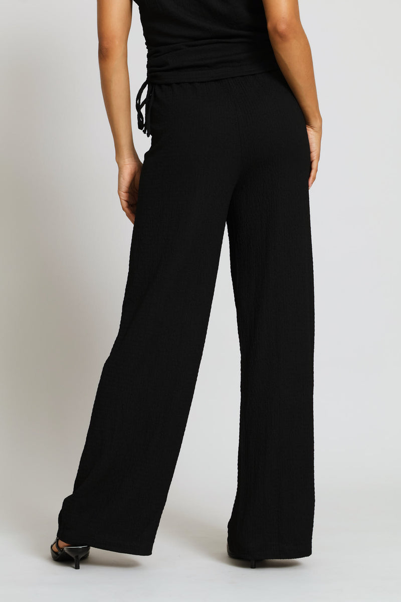 Pull On Wide Leg Crinkle Pant - Black
