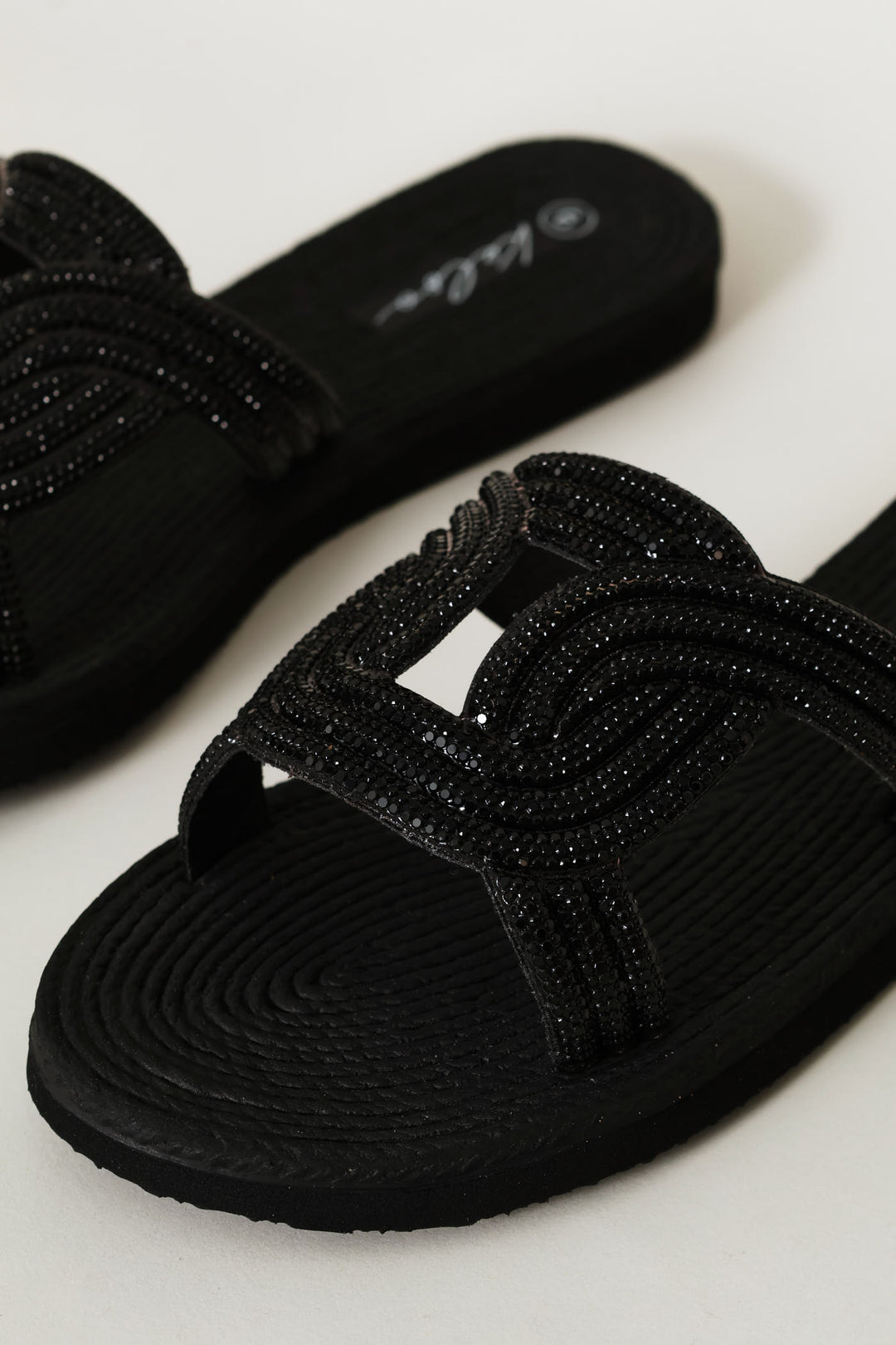 Diamante Sandal With Oval Trim - Black