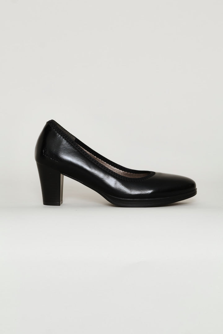 Core Modern Court Heel - Black