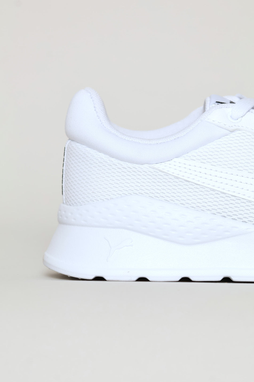 Boys Anzarunvivid Jr Sneaker - White