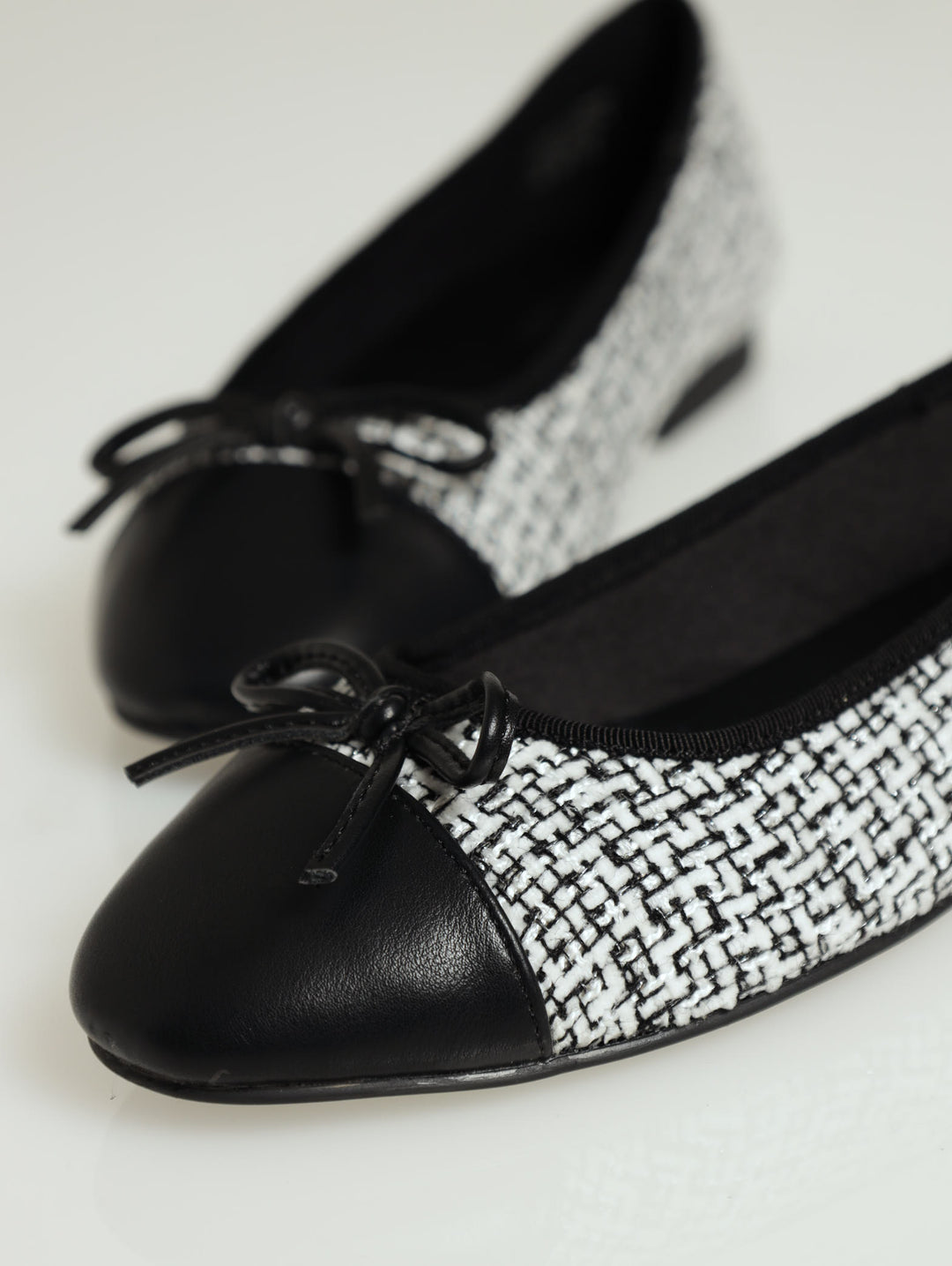 Sweety Bow Pump - Black/White
