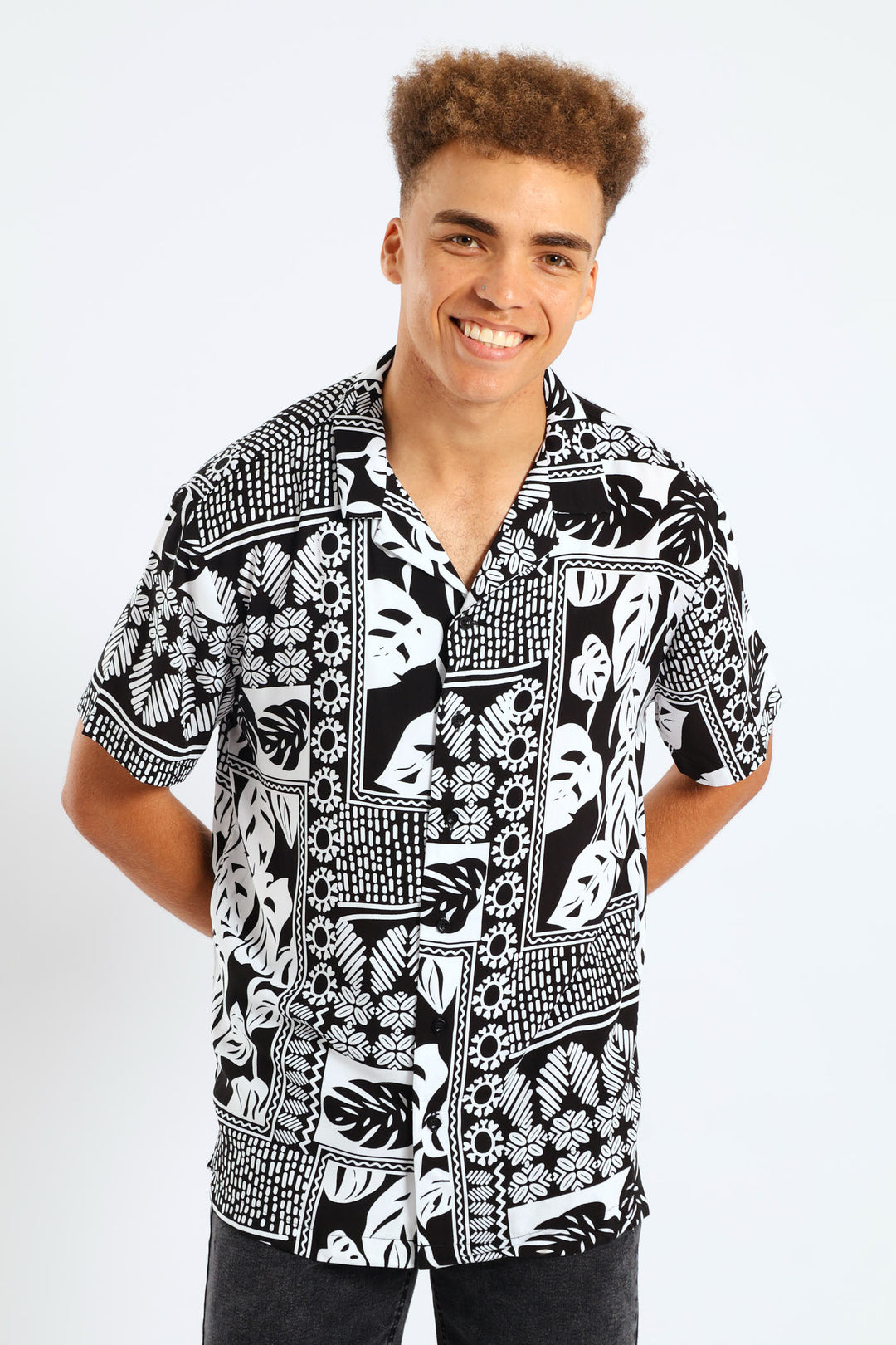 Short Sleeve Viscose Block Leaf Shirt - Black/White