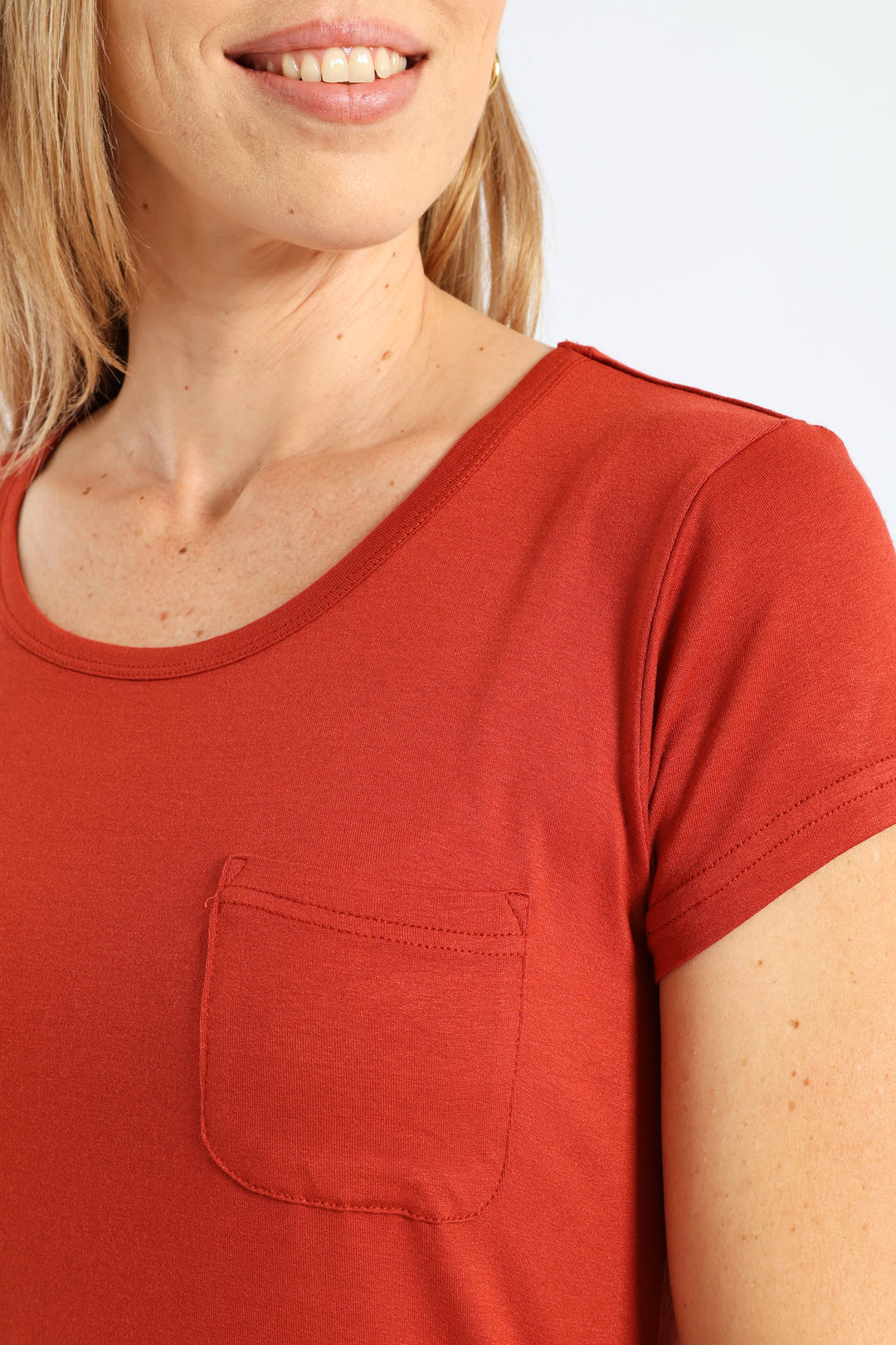 Plain Pocket Tee - Rust