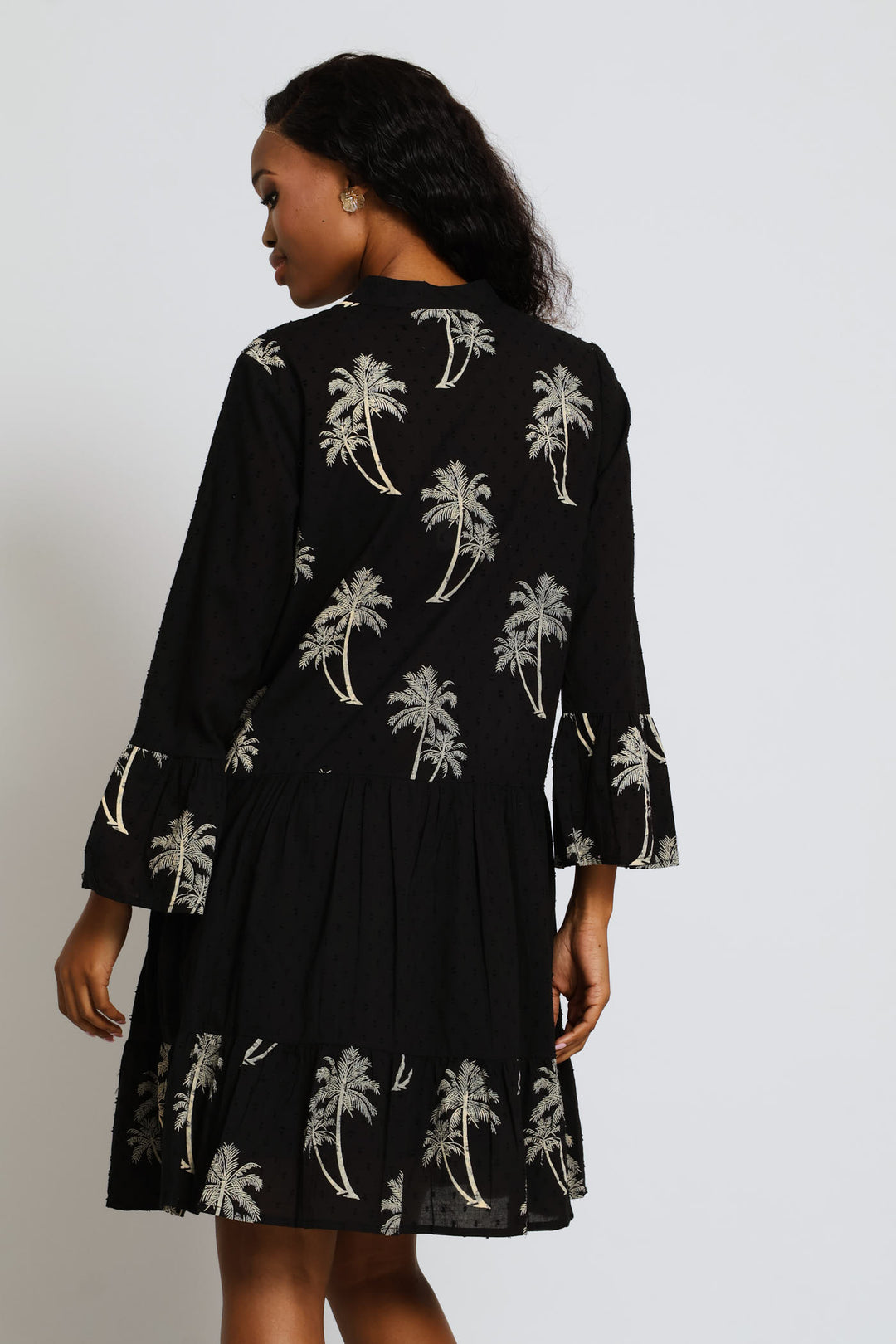 Half Sleeve V-Neck Border Print Maxi Dress - Black